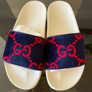 AUTHENTIC GUCCI SLIDES, SIZE 38